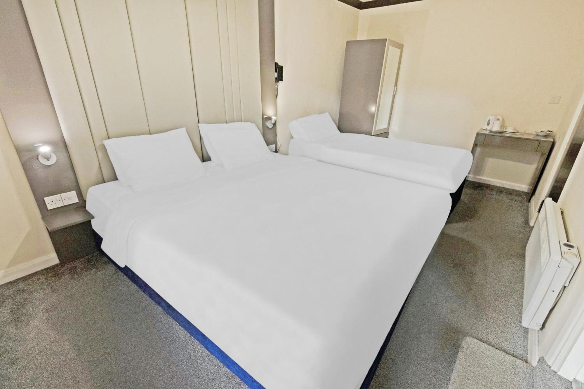 Oyo The Baltimore Hotel Middlesbrough